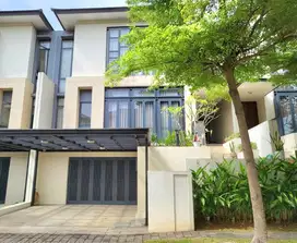Dijual Rumah Sultan Cluster Lancewood Nava park Bsd