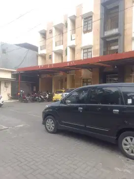 rumah kost ekslusif full penghuni 38 kamar tidur pogung baru