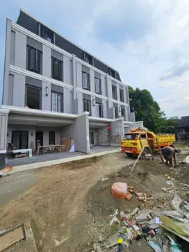 Rumah Kemang - Buncit Raya Dijual. Mewah, Baru Dkt Tendean, Kuningan