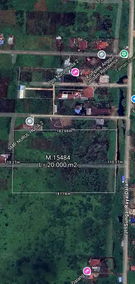 Tanah Tepi Jalan sungai raya dalam