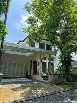 Di jual tanah beserta bangunan