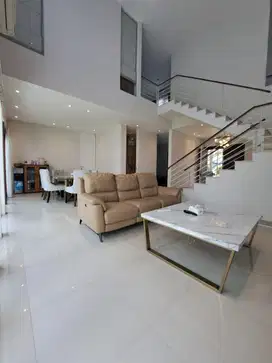 Rumah Royal Residence Crown Hill Surabaya Murah SAM.YA5005