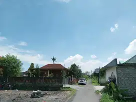 Tanah Cantik Jl. Damai View Merapi Dan Persawahan, SHM Lingkungan Asri