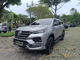 LOWKM FULL ORISINIL LIKE NEW! Toyota Fortuner VRZ GR 2.8 2024