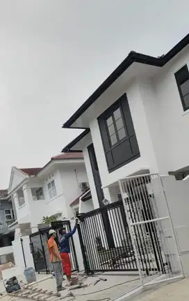 Rumah Renovasi American Classic Design Puspita Loka BSD city