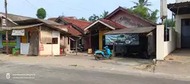 Jual cepat tanah bonus rumah dan bengkel Pinggir jalan raya utama