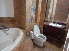 DIJUAL RUMAH VETERAN TOWNHOUSE MODERN PONDOK PINANG KEBLAMA JAKSEL.