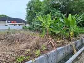 Tanah cantik jalan Rawa Indah Parit indah Kota Pekanbaru.