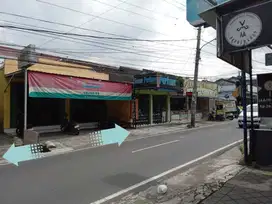 Tanah istimewa pinggir jln raya kledokan seturan cocok ruko usaha