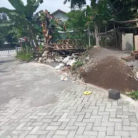 tanah sangat strategis dekat kampus UII cocok hunian kost