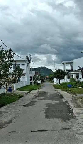 TANAH KAVLINGAN MURAH HANYA BEBERAPA METER DARI PANTAI BARU KOTA BATU