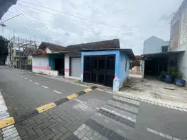 Tanah sangat strategis pogung lor cocok untuk kost ekslusif