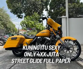 Harley street glide Kuning 2013