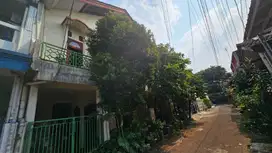 Dijual Rumah 2,5 lantai di Pondok pekayon indah,Bekasi selatan