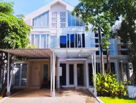 Rumah Full furnished Lengkap dalam cluster Pakuwon city dekat ITS