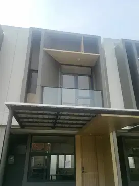 JUAL RUMAH BARU SIAP HUNI FURNISHED DI TANAKAYU SVANIA BSD TANGERANG