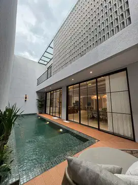 Dijual Rumah Mewah Modern Luxury Di Area Exlusive Kota Baru siap huni