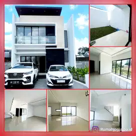 rumah baru 2 lantai sangat strategis wedomartani