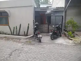 Rumah kost ekslusif jalan kaliurang KM 13 dekat UII strategis