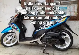 Yamaha Mio J 2012 cw asli biru putih B timur tangan 1 ex wanita