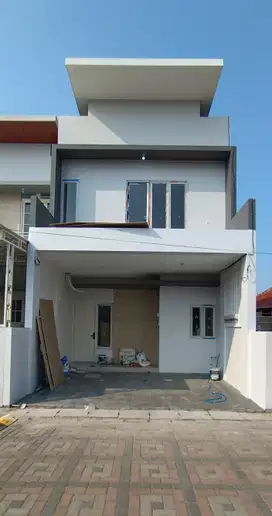 INDEN!!RUMAH KOS GUNUNG ANYAR RUNGKUT SELANGKAH KE UPN, CUMA 4 MENIT