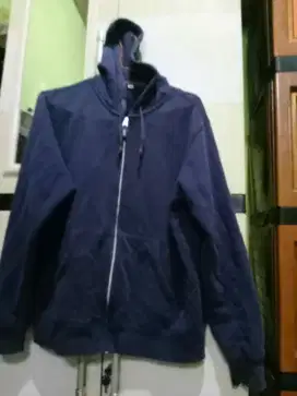 Hoodie biru tua