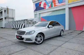 2012 Mercedes benz C300 avantgarde Panoramic tdp 5jt