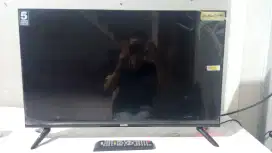 Tv LED Akari android digital 32inchi like new