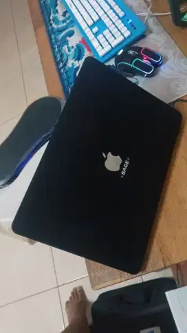 JUAL MACBOOK PRO 2017