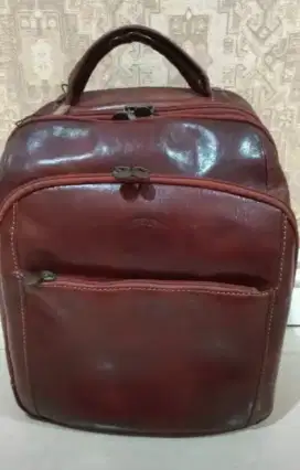 Tas ransel kulit asli merk Alessia made in Italy