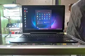 LENOVO Core i7 8CPU 8GB SSD Dual VGA W11 ORI Laptop 15.6 Full HD