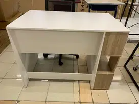Meja Kerja/Belajar