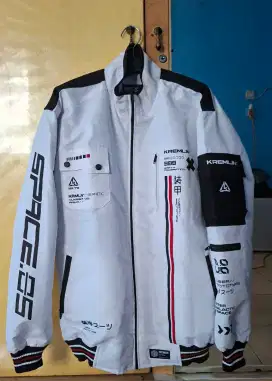 Jaket kremlin size xxl baru 1x pakai