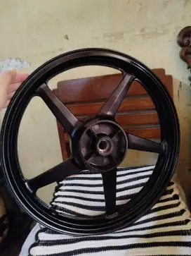 Velg yamaha scorpio