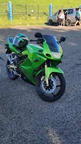 NINJA RR CBU THAILAND 2005