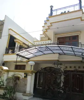 DIJUAL RUMAH ANGGREK DEKAT SIMPANGLIMA SEMARANG