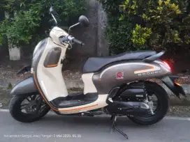 Scoopy 2023 ad skh cream coklat