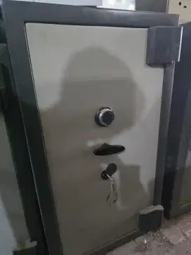 Brankas master 120cm