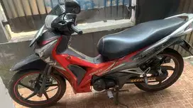 Motor supra x 125 helm in