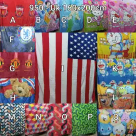 KYOTO Selimut (Ukuran 160cm x 200cm)