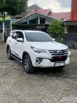 FORTUNER VRZ DIESEL 4X2 AT Th 2018