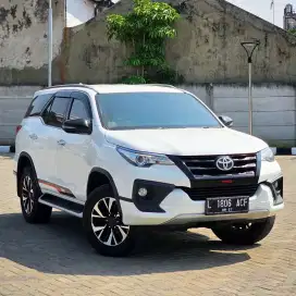 Dp 19JT Fortuner VRZ TRD Matic Diesel 2017