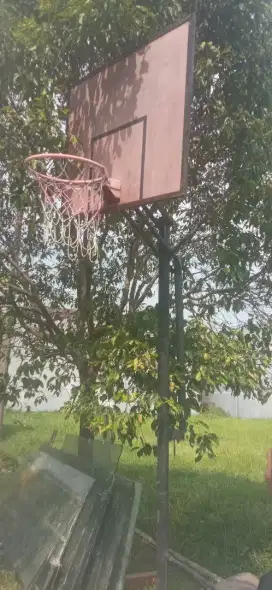 ring tiang basket