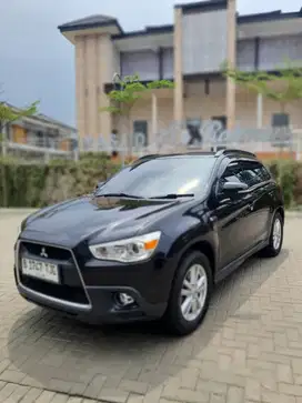 MITSUBISHI OUTLANDER GLS 2013