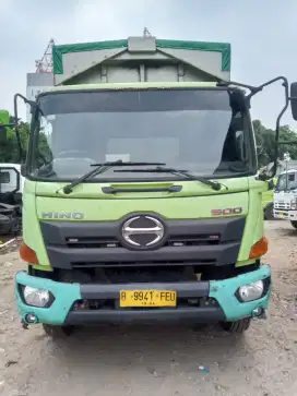 HINO WINGBOX FL235JW 2019 TRONTON 6X2 TGN1 ORIGINAL SIAP KERJA MANTAP
