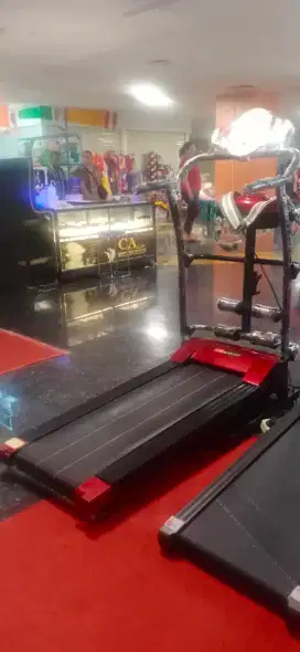 Treadmill elektrik bekas display toko 3fungsi