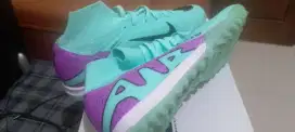 Edisi kekecilan#jual sepatu futsal turf Nike air zoom no 39 masih baru