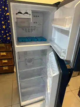 Kulkas polytron 2 pintu