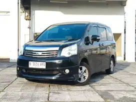 DP 18JT TOYOTA NAV 1 G AT MATIC AUTOMATIC 2013 HITAM SIAP PAKAI