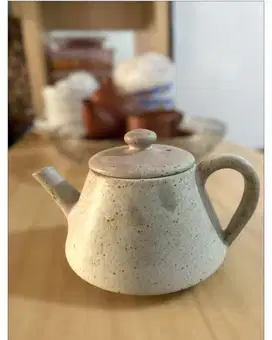 Teko tea pot keramik preloved